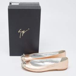 مملوكة مسبقًا Giuseppe Zanotti Metallic Rose Leather Malika Spike Ballet Flat Size 36