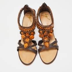 Pre Owned Giuseppe Zanotti Brown Leather Crystal Embellished T- Strap Sandals Size 39
