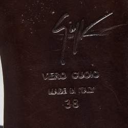 Pre Owned صندل جوسيبي زانوتي فلات سير فتحة كعب جلد نقش ثعبان بني مقاس 39