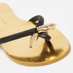 Pre Owned Giuseppe Zanotti Black Satin Jewel Embellished Thong Flat Sandals Size 38