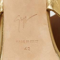مملوكة مسبقًا Giuseppe Zanotti Gold Leather Andrea Sandals Size 42