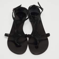 مملوكة مسبقًا Giuseppe Zanotti Black Suede Crystal Embellished Flat Slides Size 39