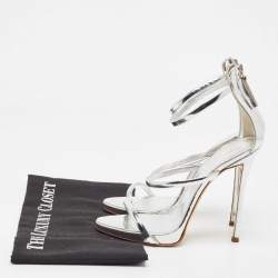 مملوكة مسبقًا Giuseppe Zanotti Silver Foil Leather Harmony Ankle Strap Sandals Size 37