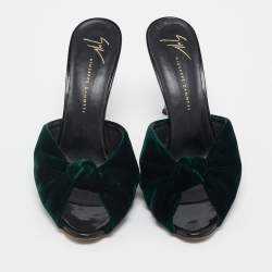 مملوكة مسبقًا Giuseppe Zanotti Green Velvet Knot Slide Sandals Size 38