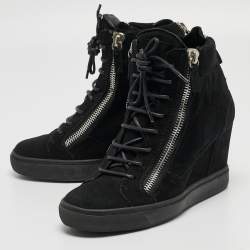 مملوكة مسبقًا Giuseppe Zanotti Black Suede High Top Wedge Sneakers Size 40