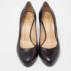 Pre Owned حذاء كعب عالى جوسيبى زانوتى مقدمة مستديرة جلد بيج مقاس 36