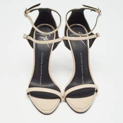 Giuseppe Zanotti Beige Patent Leather Coline Ankle Strap Sandals Size 35