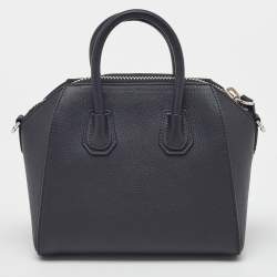 مملوكة مسبقًا Givenchy Black Leather Mini Antigona Satchel