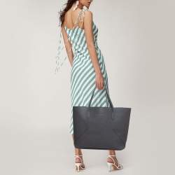 Pre Owned Givenchy Grey/White Leather Wing Shopping Tote