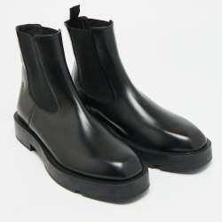 مملوكة مسبقًا حذاء بوت كاحل جيفنشي جلد أسود مقاس 38.5