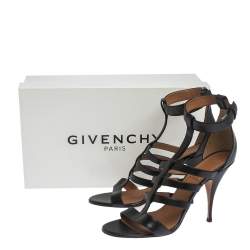 Pre Owned صندل جيفنشي كالي جلد أسود بسيور مقاس 41