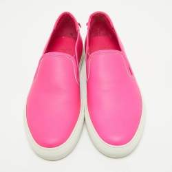 مملوكة مسبقًا Givenchy Pink Leather Slip On Sneakers Size 40