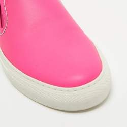 مملوكة مسبقًا Givenchy Pink Leather Slip On Sneakers Size 40