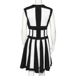 Pre Owned Givenchy Monochrome Knit Stud Detailed Sleeveless Pleated Dress M 