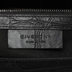 مملوكة مسبقًا Givenchy Black Croc Embossed Leather Pandora Shoulder Bag