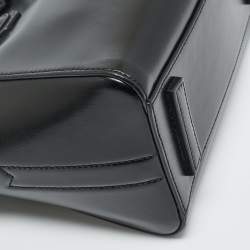 مملوكة مسبقًا Givenchy Black Glossy Leather Mini Antigona Satchel