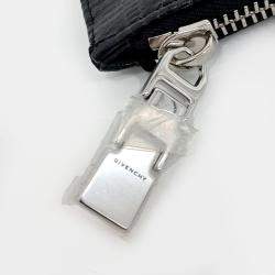 Pre Owned Givenchy Black Leather clutch