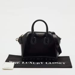 مملوكة مسبقًا Givenchy Black Leather Mini Antigona Satchel