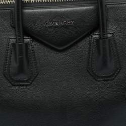 مملوكة مسبقًا Givenchy Black Leather Medium Antigona Satchel