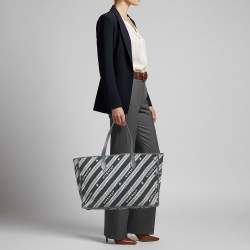 Pre Owned Givenchy Bond Chain Navy Blue/White Logo Jacquard and Leather Tote