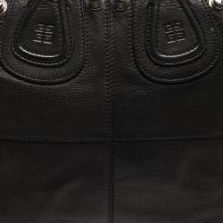 مملوكة مسبقًا Givenchy Nightingale Embellished Medium Black Leather Bag