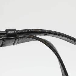 مملوكة مسبقًا حقيبة جيفنشي جلد سوداء هوبو