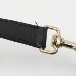 مملوكة مسبقًا حقيبة جيفنشي جلد سوداء هوبو