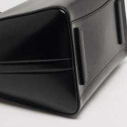 مملوكة مسبقًا حقيبة ساتشيل جيفنشي انتيغونا جلد أسود وسط