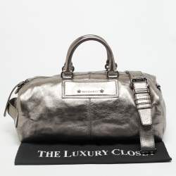 مملوكة مسبقًا Givenchy Metallic Dark Grey Leather Zip Duffle Bag
