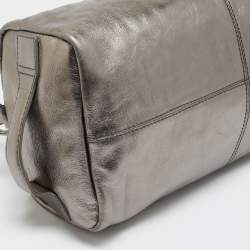 مملوكة مسبقًا Givenchy Metallic Dark Grey Leather Zip Duffle Bag