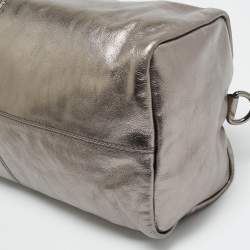 مملوكة مسبقًا Givenchy Metallic Dark Grey Leather Zip Duffle Bag