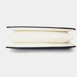 مملوكة مسبقًا حقيبة كروس جيفنشي جلد أسود / طباعة ثعبان براءة اختراع 3 مع حزام