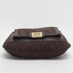 مملوكة مسبقًا حقيبة جيفنشي كانفاس بني مونوجرامي وجلد