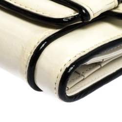 Pre Owned Givenchy White Patent Leather Compact  Wallet