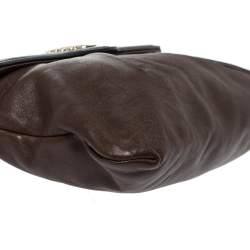 مملوكة مسبقًا حقيبة كلتش جيفنشي جلد بني/أسود بحمالة معصم