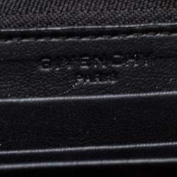 مملوكة مسبقًا Givenchy Black Leather Mini Bambi Zip Around Wallet