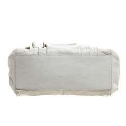 Pre Owned حقيبة جيفنشي جلد أوف وايت جيوب متعددة بسحابات