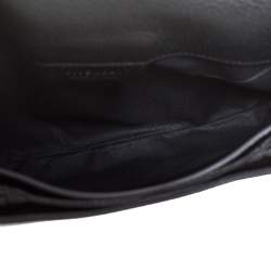 مملوكة مسبقًا Givenchy Nero Leather Antigona Envelope Clutch