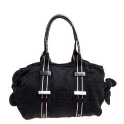 Pre Owned حقيبة جيفنشي باغيت نايلون أسود بفيونكة  