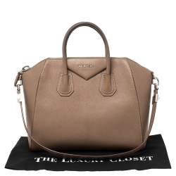 Pre Owned حقيبة جيفنشي أنتيغونا متوسطة جلد بنية فاتحة