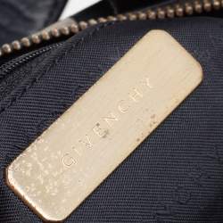 مملوكة مسبقًا حقيبة جيفنشي جلد وكانفاس مونوغرامي أسود / رصاصي