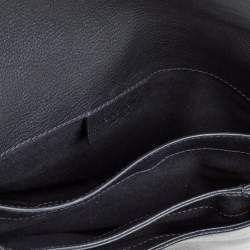 مملوكة مسبقًا حقيبة كلتش جيفنشي أنتيغونا ظرف جلد أسود