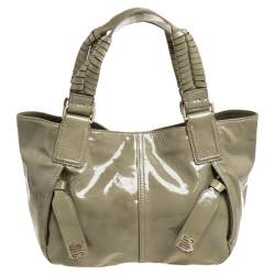 مملوكة مسبقًا Givenchy Beige Patent Leather Shoulder Bag