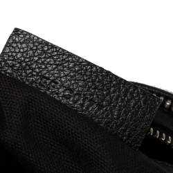 مملوكة مسبقًا Givenchy Black Leather Pandora Messenger Bag