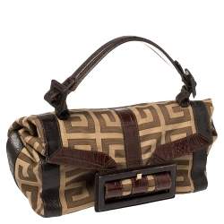 Pre Owned حقيبة جيفنشي كانفاس مونوغرامي بيج/بني وجلد منقوش بإبزيم ويد علوية