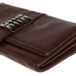 مملوكة مسبقًا Givenchy Brown Leather Flap Continental Wallet