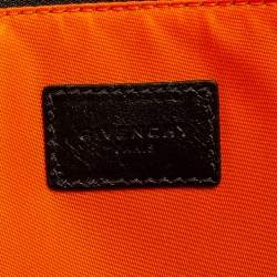 Pre Owned حقيبة كلتش جيفنشي سحاب جلد أسود