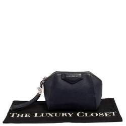 مملوكة مسبقًا Givenchy Navy Blue Leather Antigona Wristlet Clutch