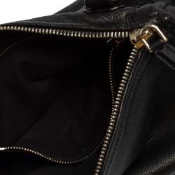 مملوكة مسبقًا Givenchy Black Leather Small Pandora Shoulder Bag