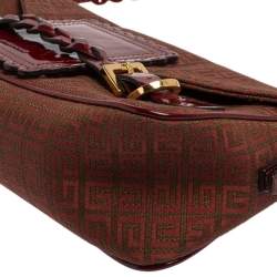  مملوكة مسبقًا حقيبة جيفنشي باغويت قلاب جلد و كانفاس نقشة شعار الماركة عنابي و بني 